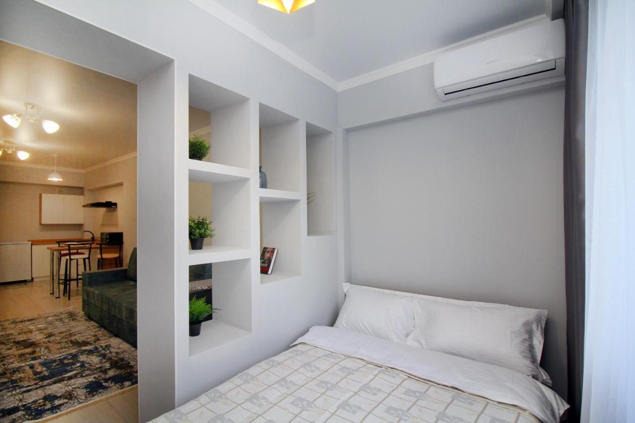 Cozy Studio In The Best Area! 3 Алматы Экстерьер фото