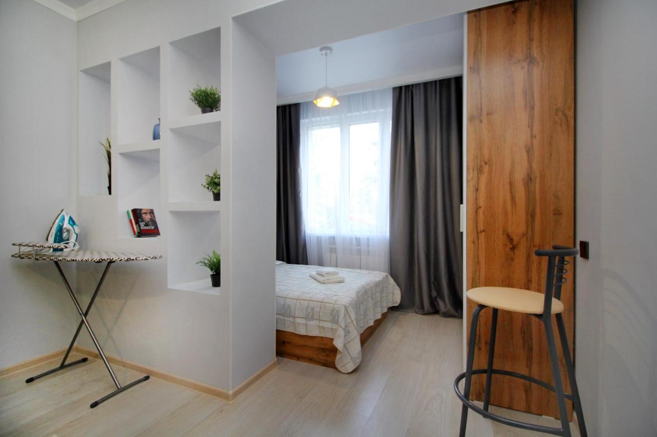 Cozy Studio In The Best Area! 3 Алматы Экстерьер фото